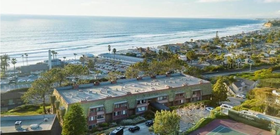 Chateau L'Auberge Condos For Sale (Del Mar) Frank Grannis