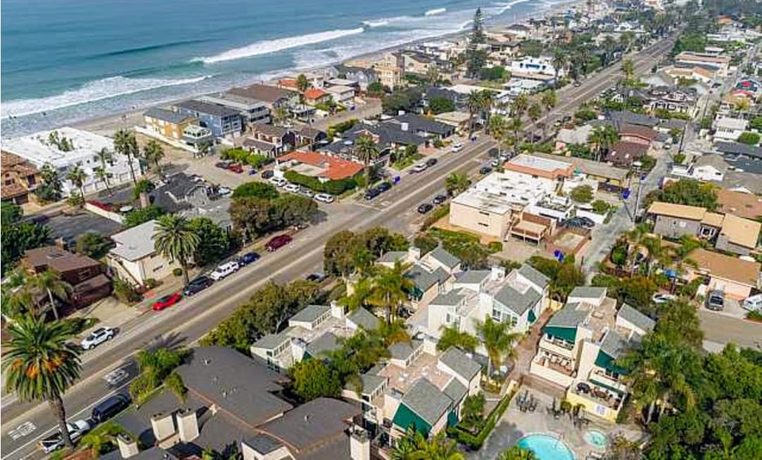 Coast Del Mar Townhomes And Condos For Sale